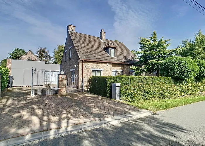 Appartement Au Calme - Duplex 3 Ch - 5 Pers Avec Piscine Interieure 32C Namur - 5 Min E42 Sortie 12 Namur Ouest