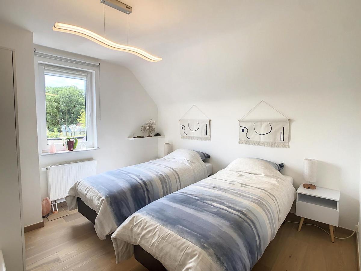 Apartment Au Calme - Duplex 3 Ch - 5 Pers Avec Piscine Interieure 32c Namur - 5 Min E42 Sortie 12 Namur Ouest