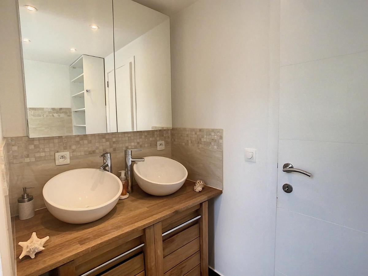 Au Calme - Duplex 3 Ch - 5 Pers Avec Piscine Interieure 32c Namur - 5 Min E42 Sortie 12 Namur Ouest