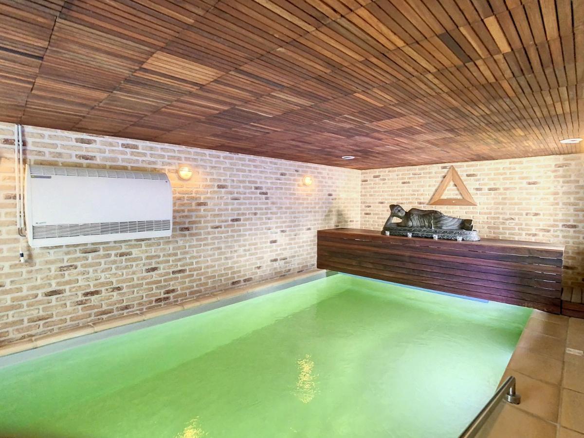 Apartment Au Calme - Duplex 3 Ch - 5 Pers Avec Piscine Interieure 32c Namur - 5 Min E42 Sortie 12 Namur Ouest